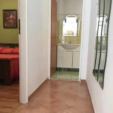 Great Holidays At Nada&metti In Apartment *