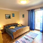 Great Holidays At Nada&metti In Apartment