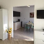 Apartment Great Holidays At Nada&metti In