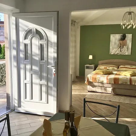 Apartment Great Holidays At Nada&metti In Medulin